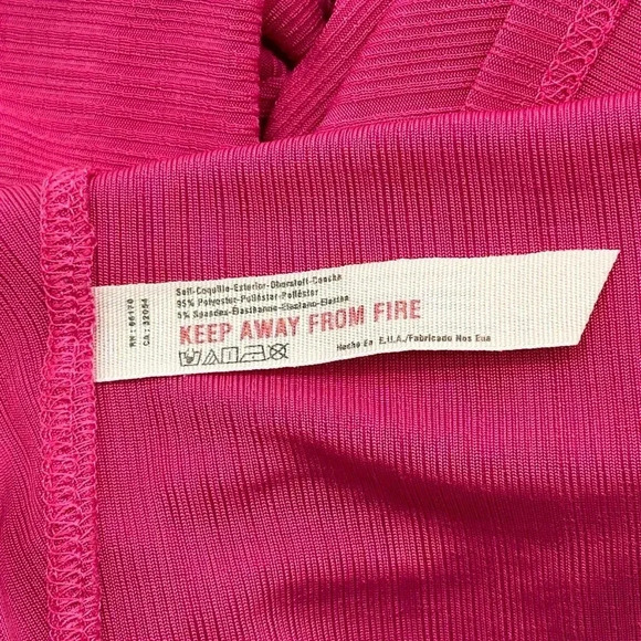 We The Free People Size Small Hot Pink T-Shirt Raw Sleeve Detail Barbie - Picture 4 of 8